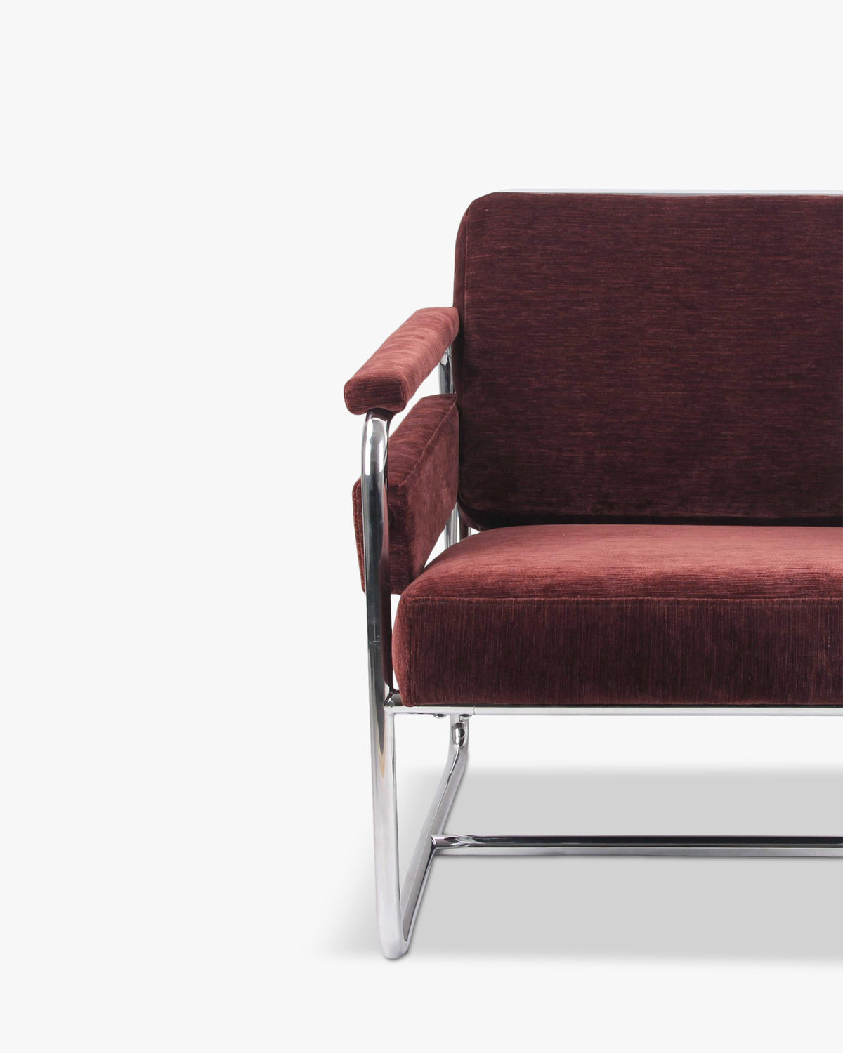 Fauteuil Kyle - velours bordeaux ligné - assise et accoudoir en détail