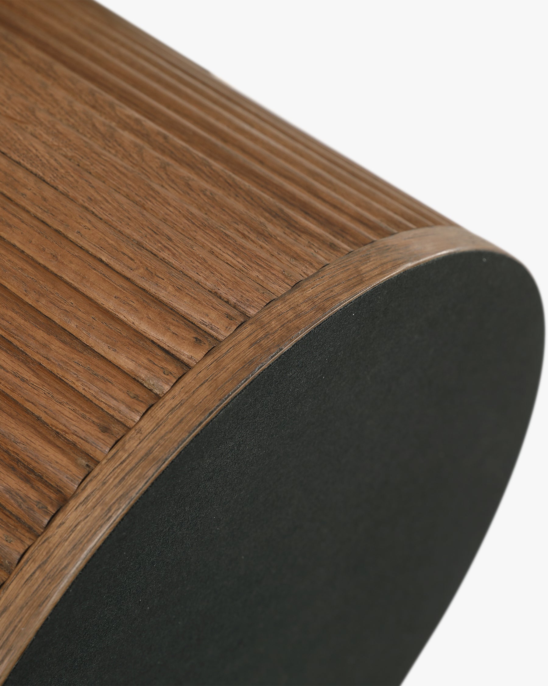 Console Oviedo - marbre dark emperador - envers du plateau en gros plan